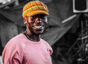 米兰体育网页版登陆-英超比赛中裁判语调与非语言行为对球员情绪波动的影响，用语言或行为对裁判员的判决表示异议